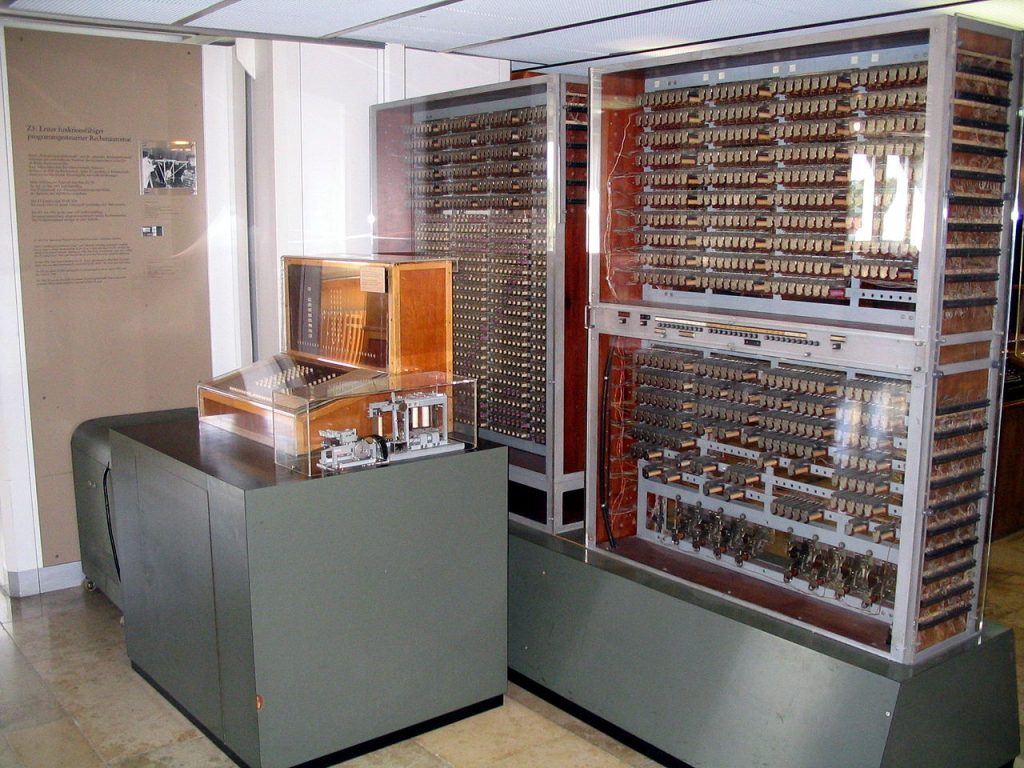 first programmable computer