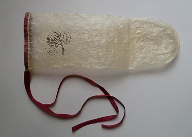 linen condom